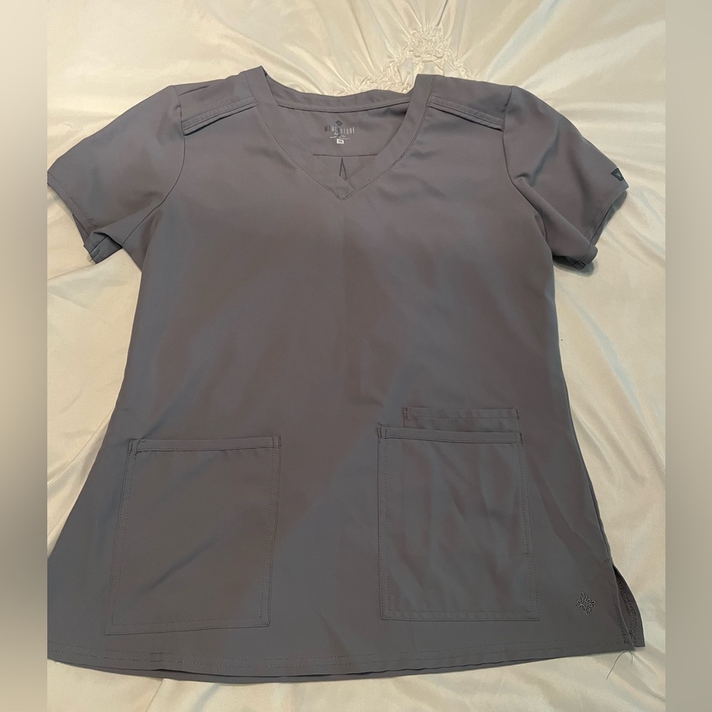 Med couture scrub set